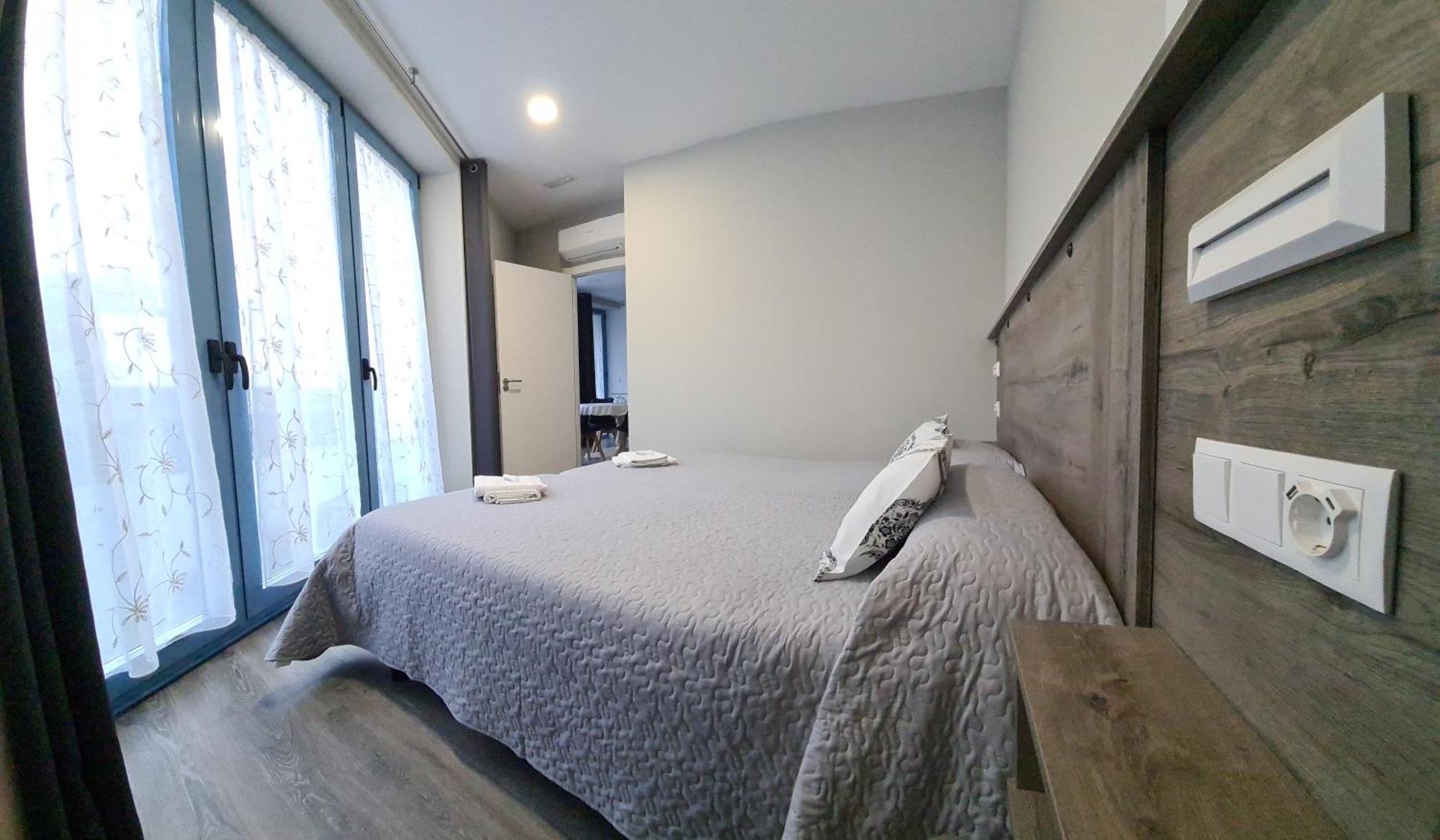 Apartamentos Carballal Palas de Rei Bagian luar foto